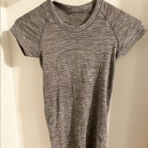 Lululemon Swiftly Tech Short Sleeve